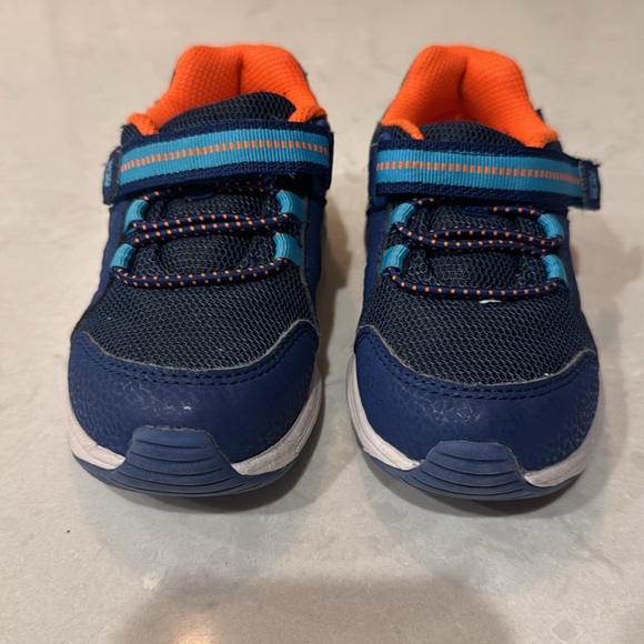 Stride Rite Made 2 Play Velcro Light Up Blue Sneakers size 8M - Picture 2 of 7